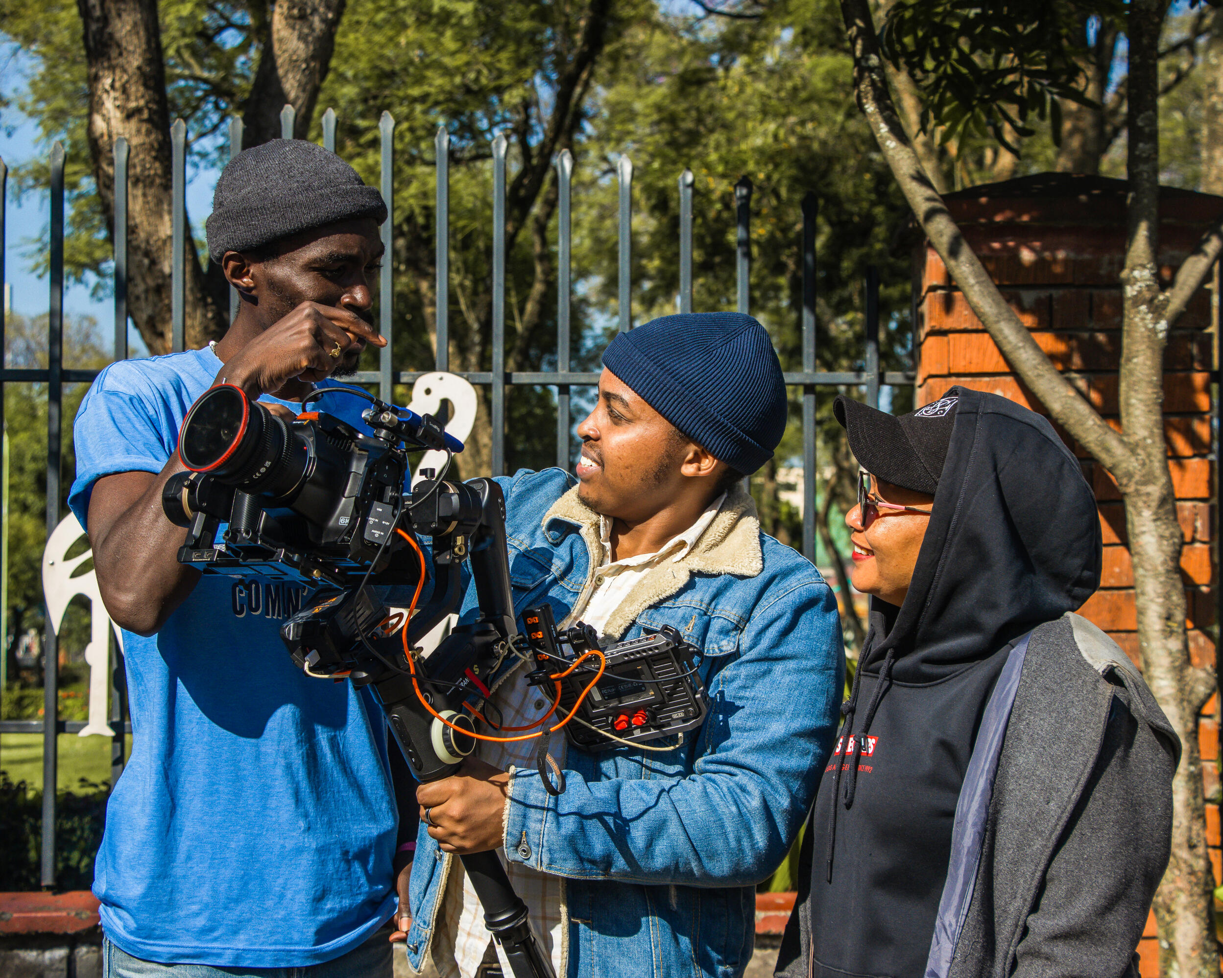 Where bold visuals meet your brand’s story